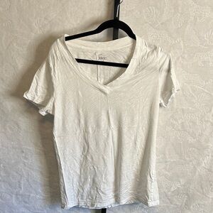 Splendid Off-White V-Neck Short Sleeve Tee